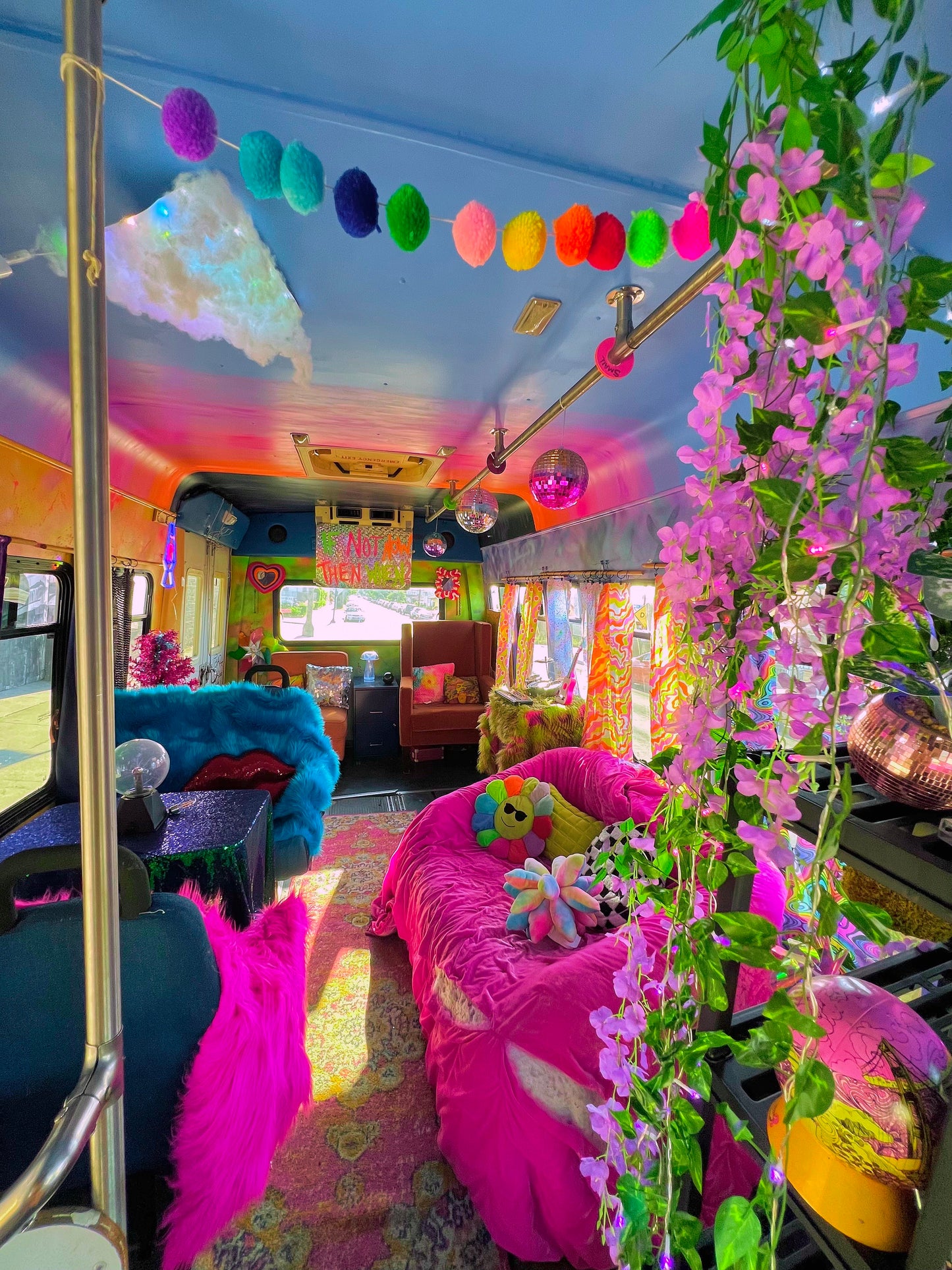 DreamChaser Bus Rental